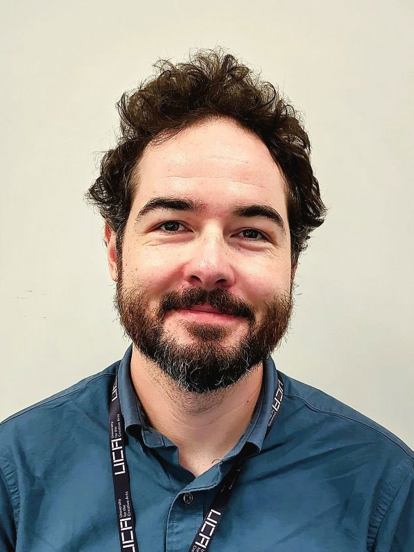 Dr Gareth Hughes